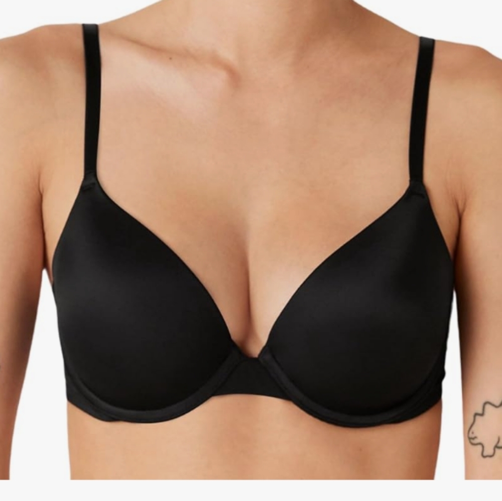 32 A Pink by Victoria secret black bra